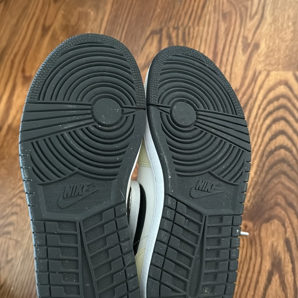 Air Jordan 1 Retro High RARE - Picture 4 of 4